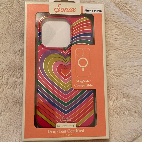 Sonix Protective Rainbow Hearts Case for Apple iPhone 14 Pro Case MagSafe NWT - Picture 2 of 5